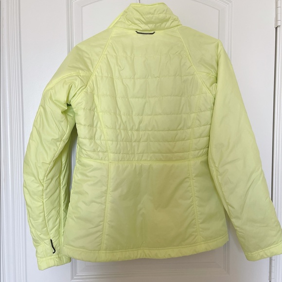 New Women Columbia jacket - Picture 3 of 5